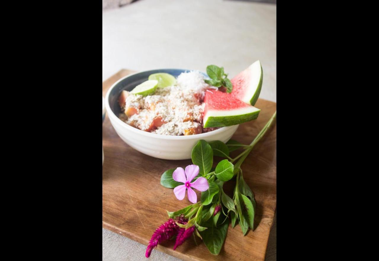 Kuta  Batu Bambu酒店 外观 照片